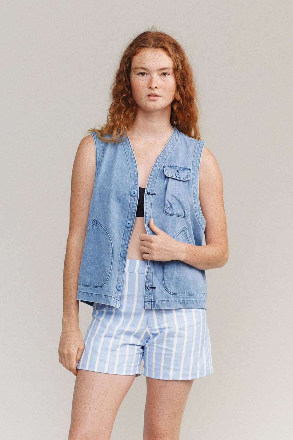 Avila Short